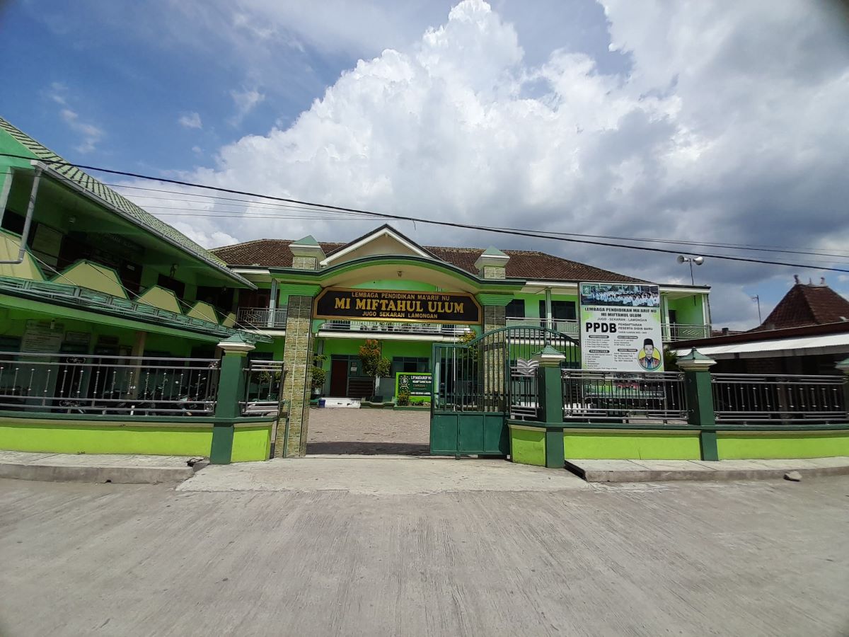 slide depan1